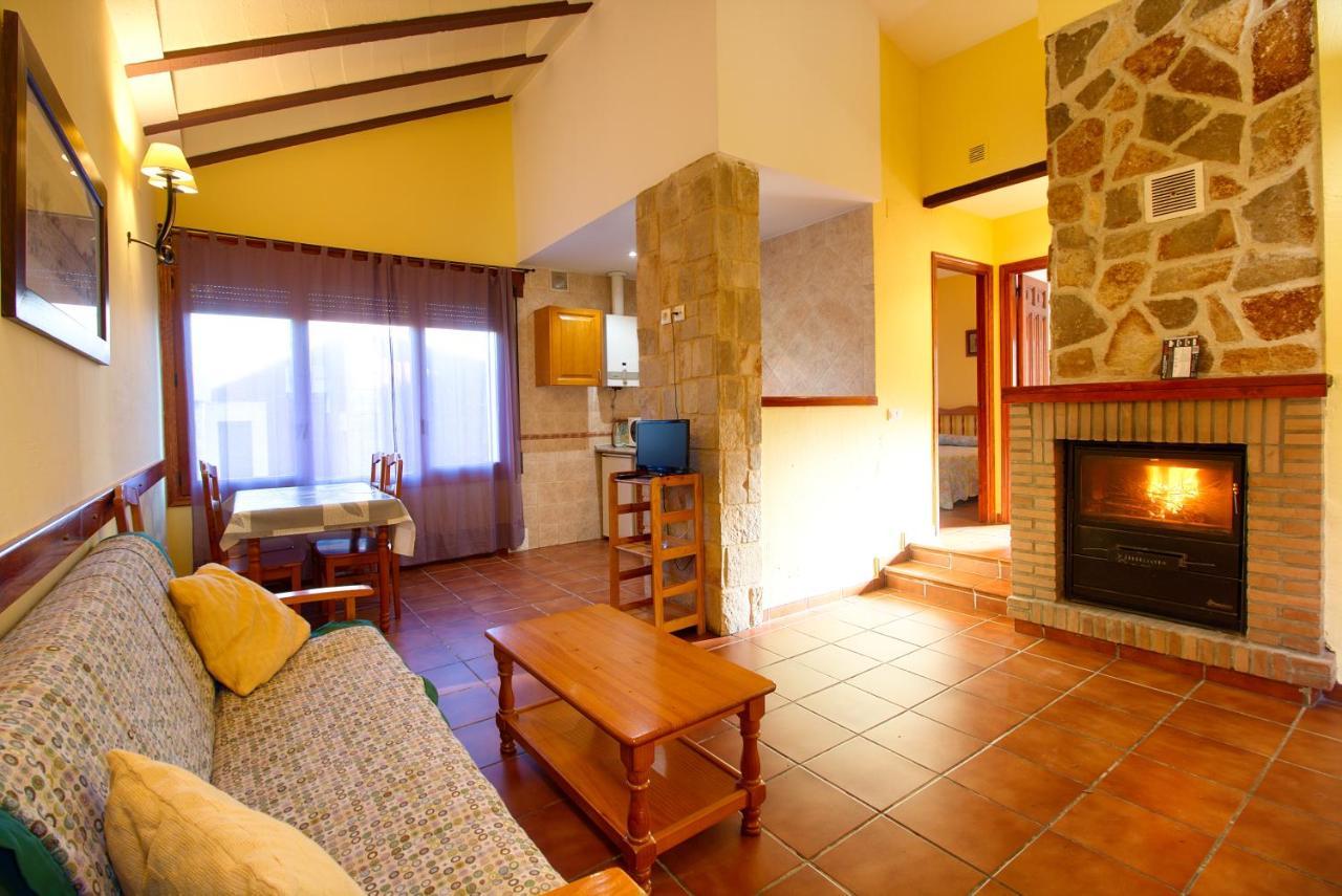Aventura & Relax Cabanas Pena La Higuera Villalba de la Sierra Dış mekan fotoğraf